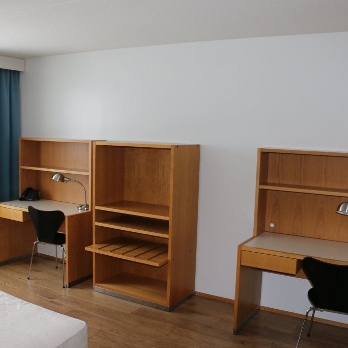 Skrifboð á nýju vist