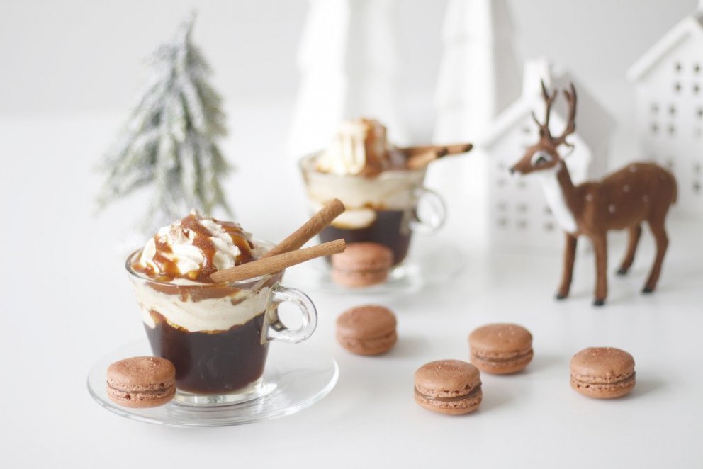 AÐVENTUSTEMNING Í MÖTUNEYTINU KL. 20-21.30 ANNAÐ KVÖLD.