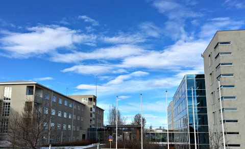 Móttaka íbúa Menntaskólans á Akureyri og húsaleigusamningar.