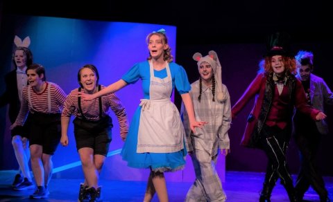 Frumsýning hjá Leikfélagi VMA á næstunni.